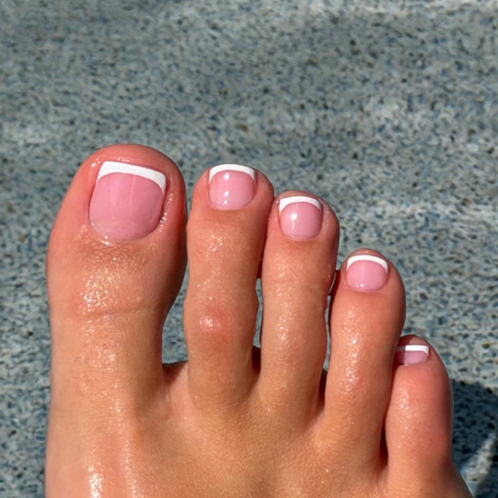 Spa Pedicure at Di Nails & Design in Duluth, GA