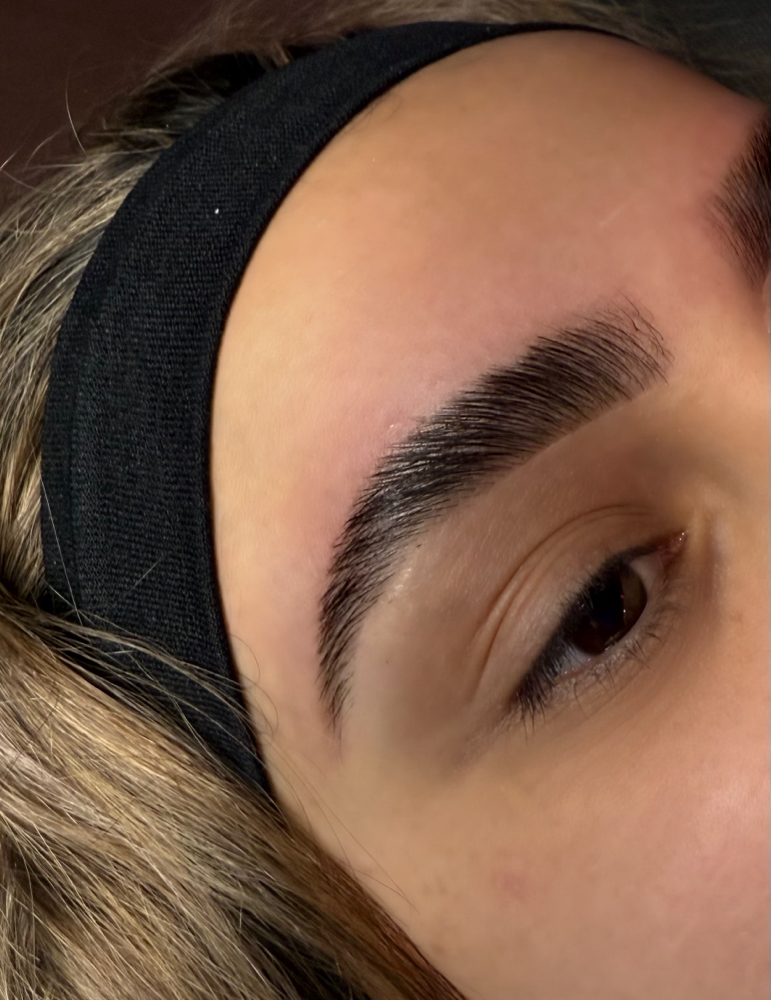 Eyebrow Lamination