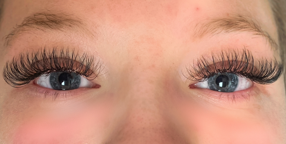 UV Hybrid Full Set at The Wild Hare Lash Studio in Vinita, OK