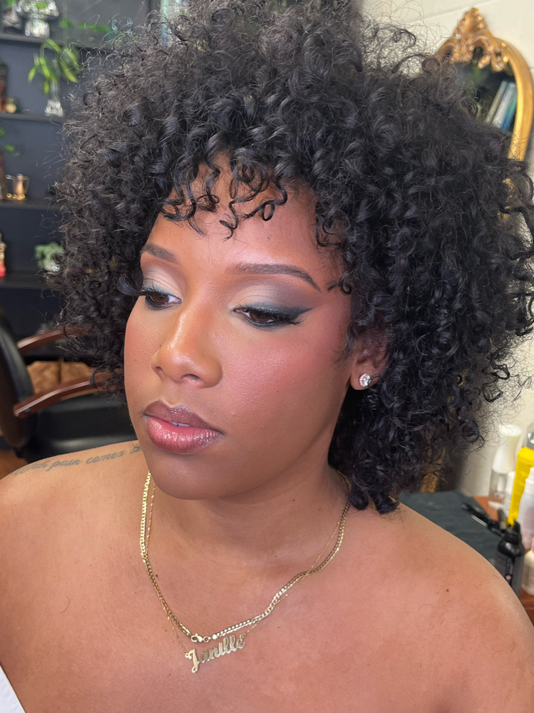 Full Face Glam W/ Lashes