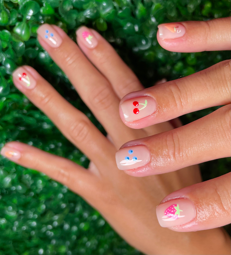 Classic Gel Mani w/ Removal