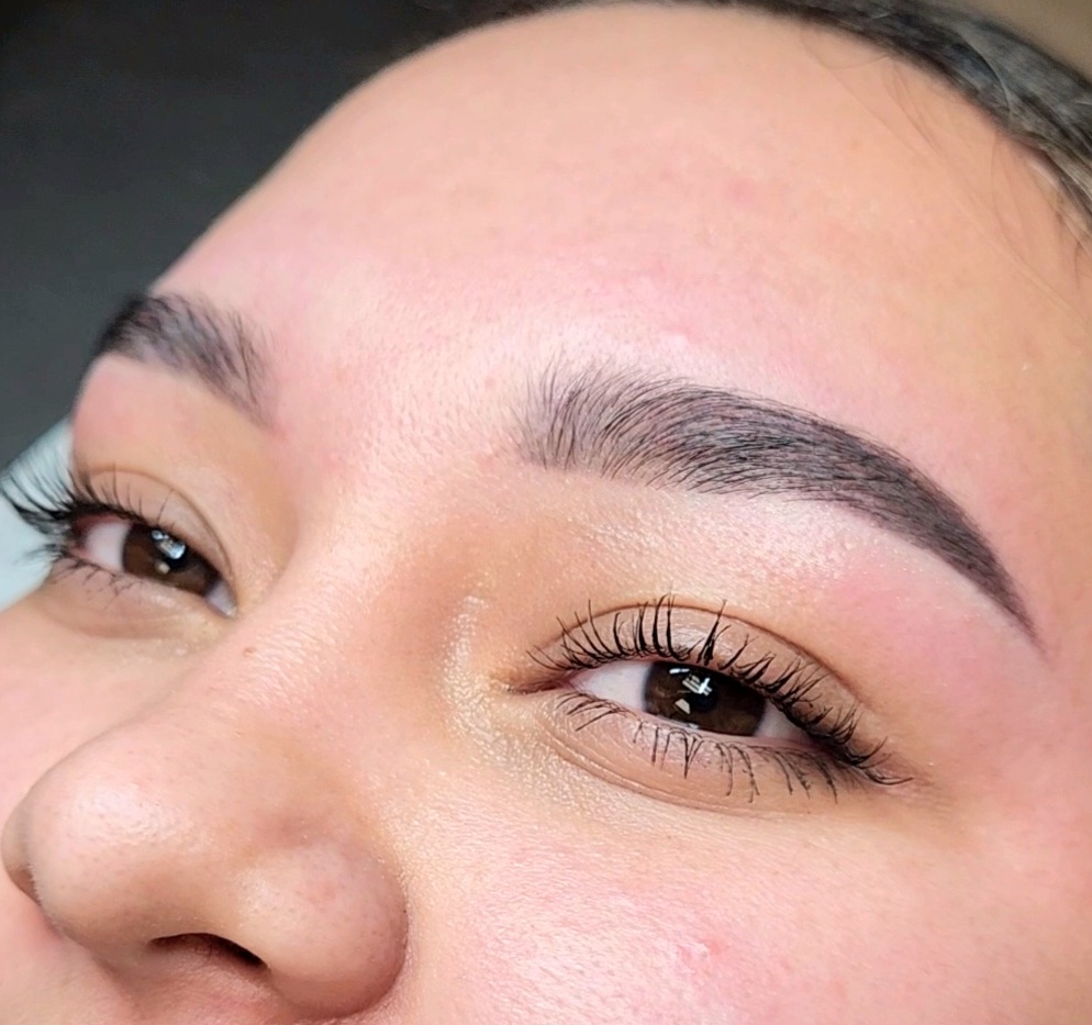 Brow Babe: WAX + TINT