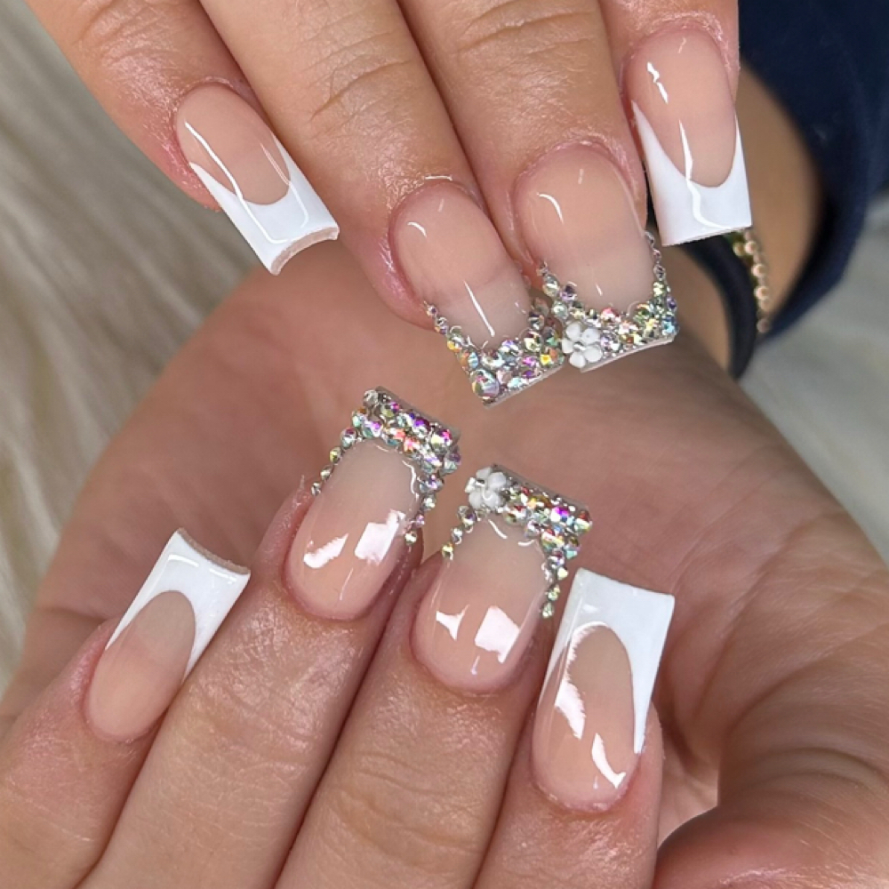 Moderate Gem Design Per Nail at Jessica’s Treatment Room in Winter Haven Fl, FL