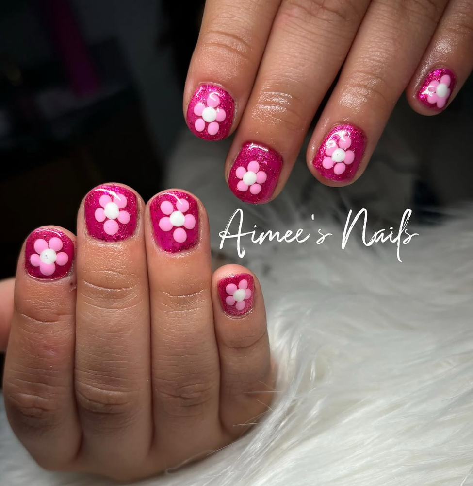 Dry Manicure at Aimee’s Nails in Jerome, ID