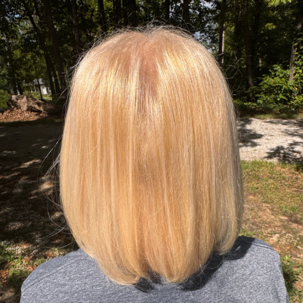 Toner at Shear Beauty LLC in Grimsley, TN