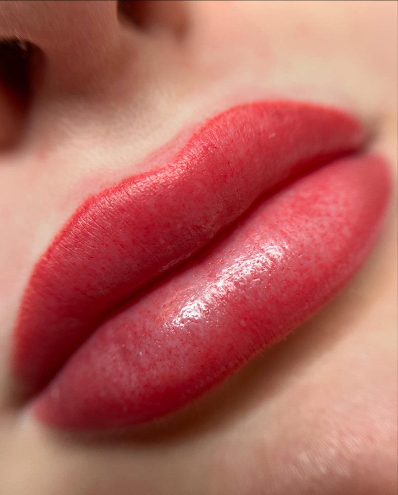 LIP BLUSH - LIP TATTOO