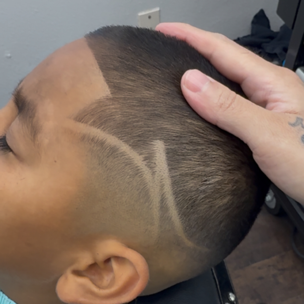 Men’s Haircut & Eyebrow Wax at Jaz Fadez in Reno, NV