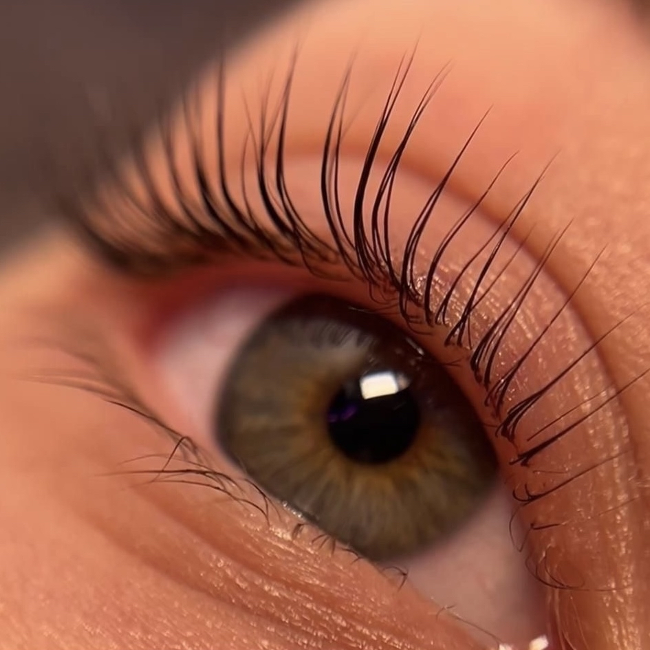 Eyelash Tinting
