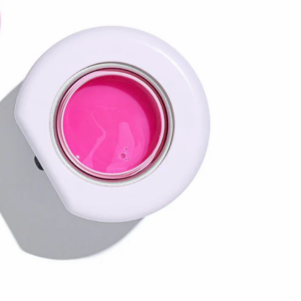 Eyebrow Wax at The Hair & Toupee Atelier in Lexington, KY