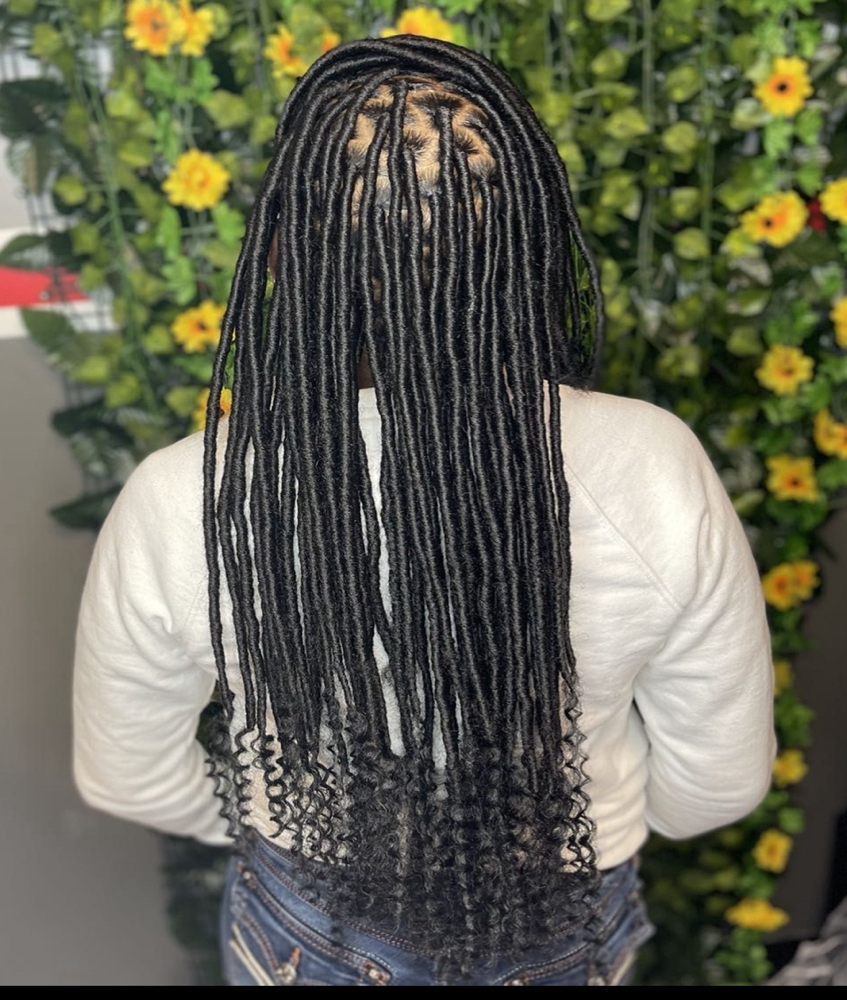 Goddess locs