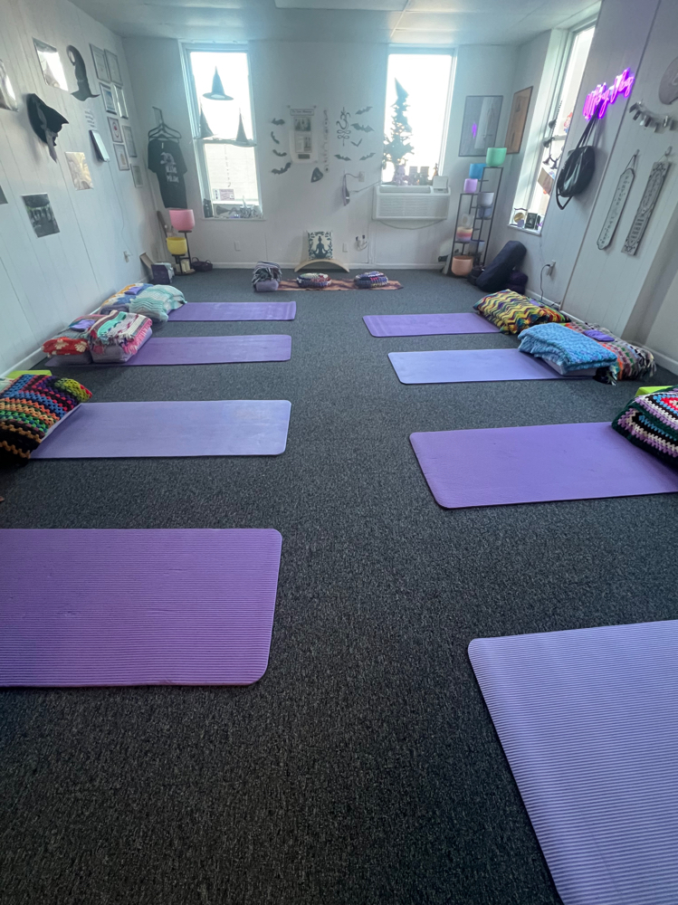 1 Hour Yoga Session