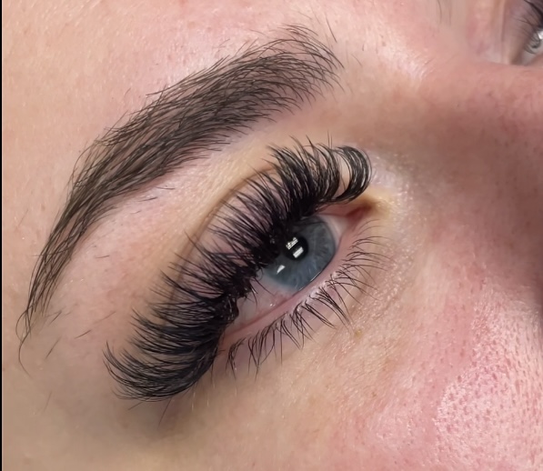 Volume Lash Extensions