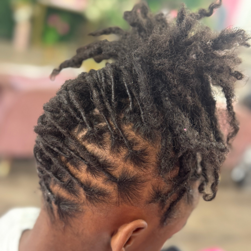 Kids Loc Restyle at Dee Did’em in Kinston, NC