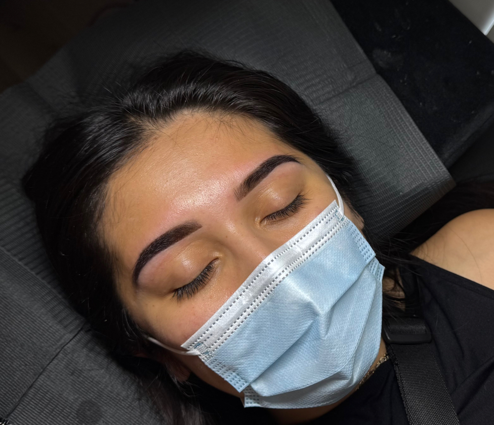 Brow Wax & Tint
