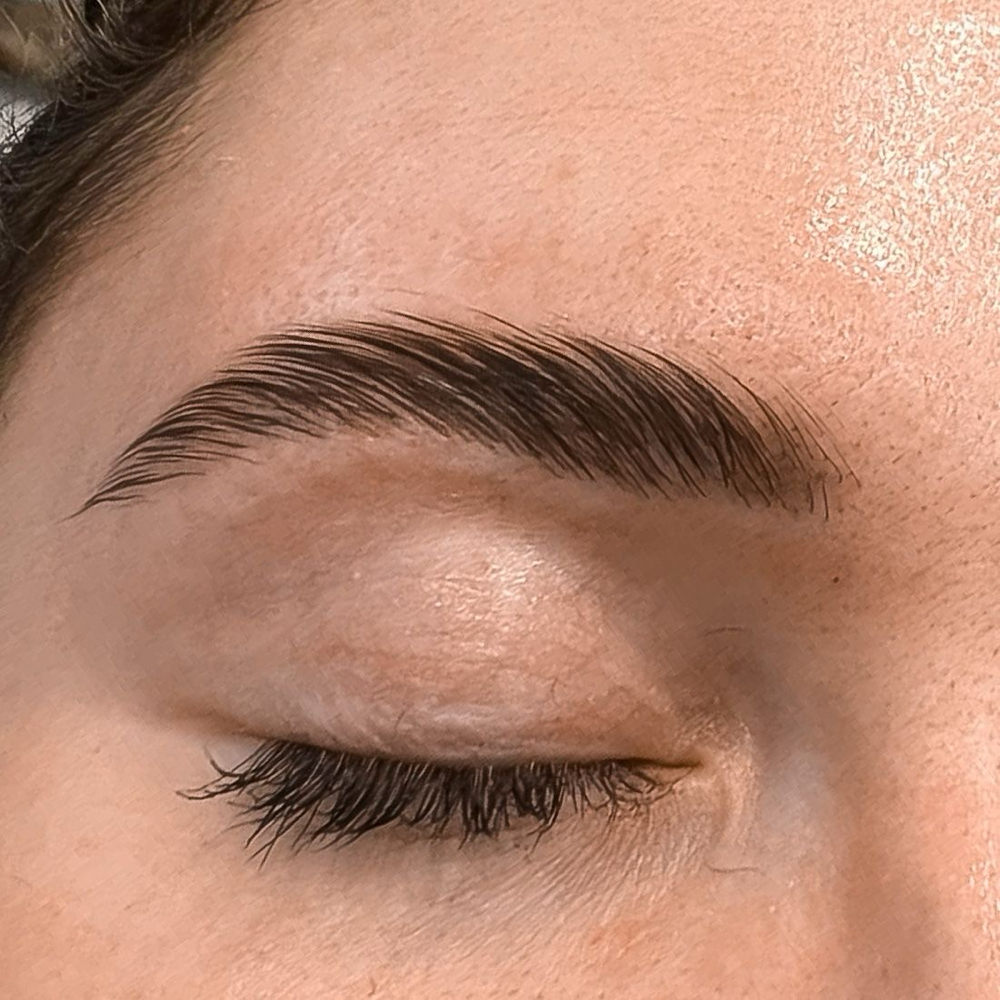 Brow lamination/tint + Wax