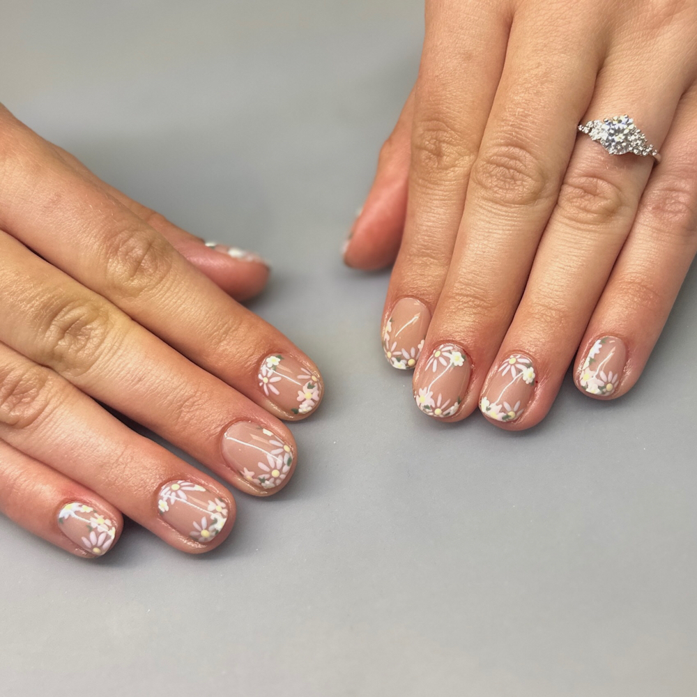 The Amber Manicure