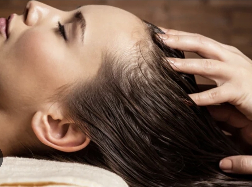 Hot Oil Scalp Treatment at Queenj_styles in Tustin, CA