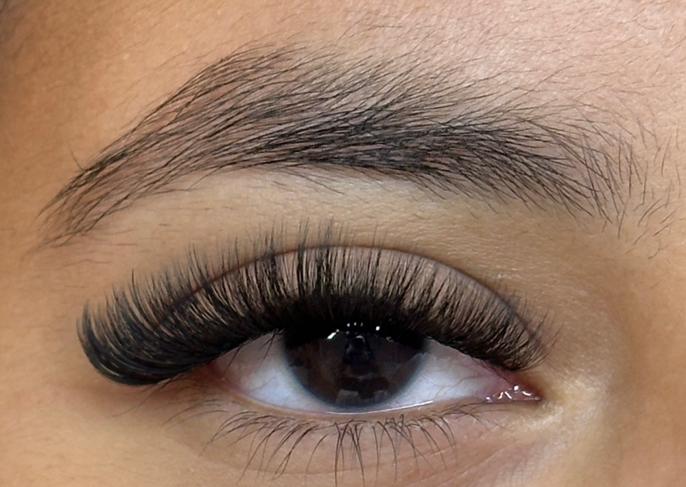 𝐕𝐨𝐥𝐮𝐦𝐞 𝐟𝐢𝐥𝐥 🪄 at Esthetics Cintora in Rockford, IL