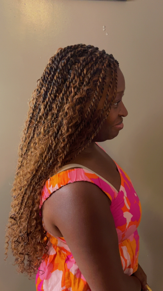 Mid Bk Island Twist at Hair.m3.0ut in Moncks Corner, SC