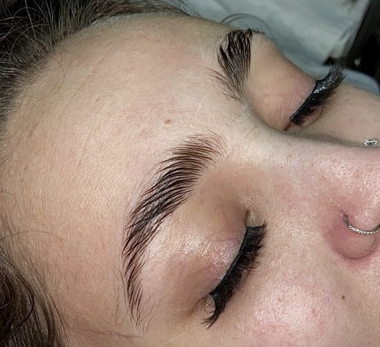 Brow Lam | Laminacion De Cejas at Monii’s Beautii in Reseda, CA