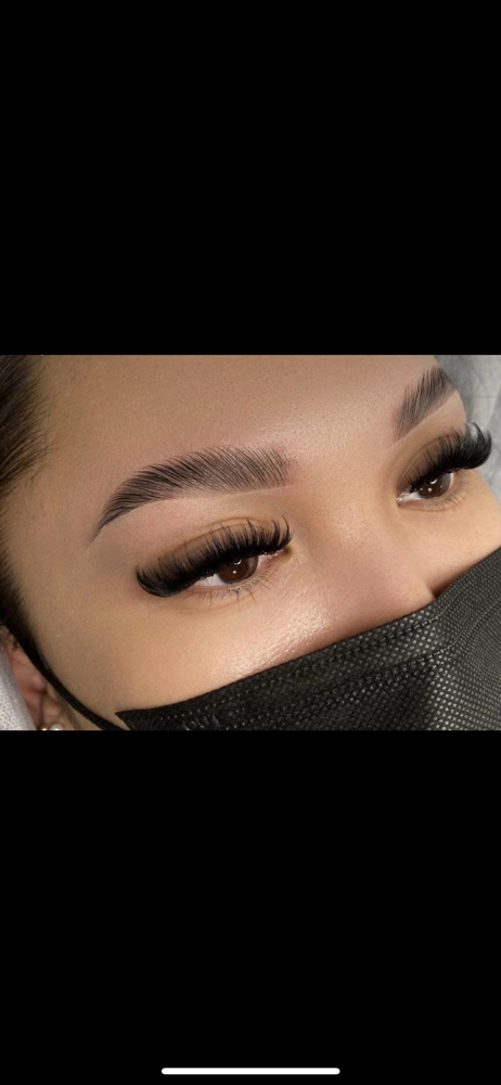 Add On “Wispy” Affect To Lashes