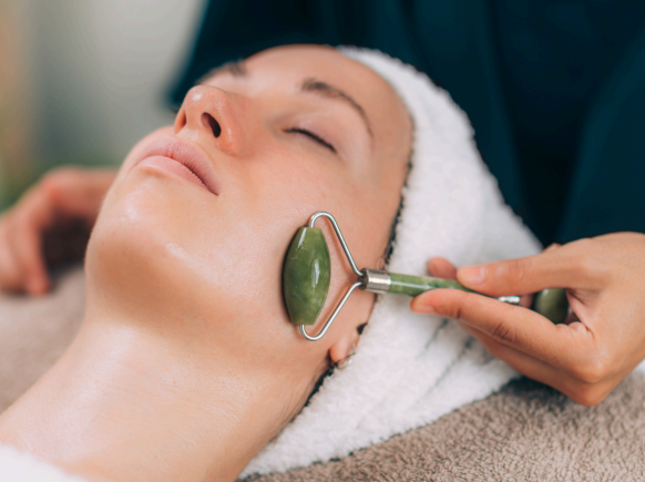 Luxe Lymphatic Facial& Neck Renewal