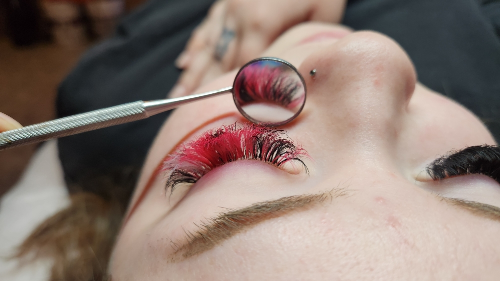 Color Lashes
