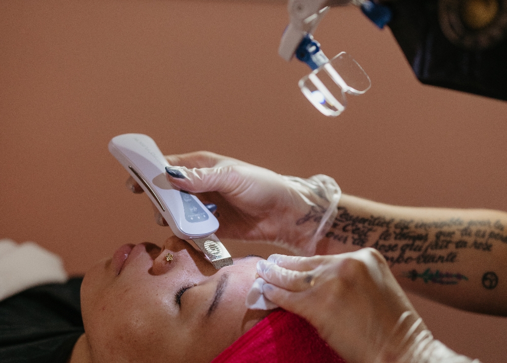 Signature Facial avec Décolleté