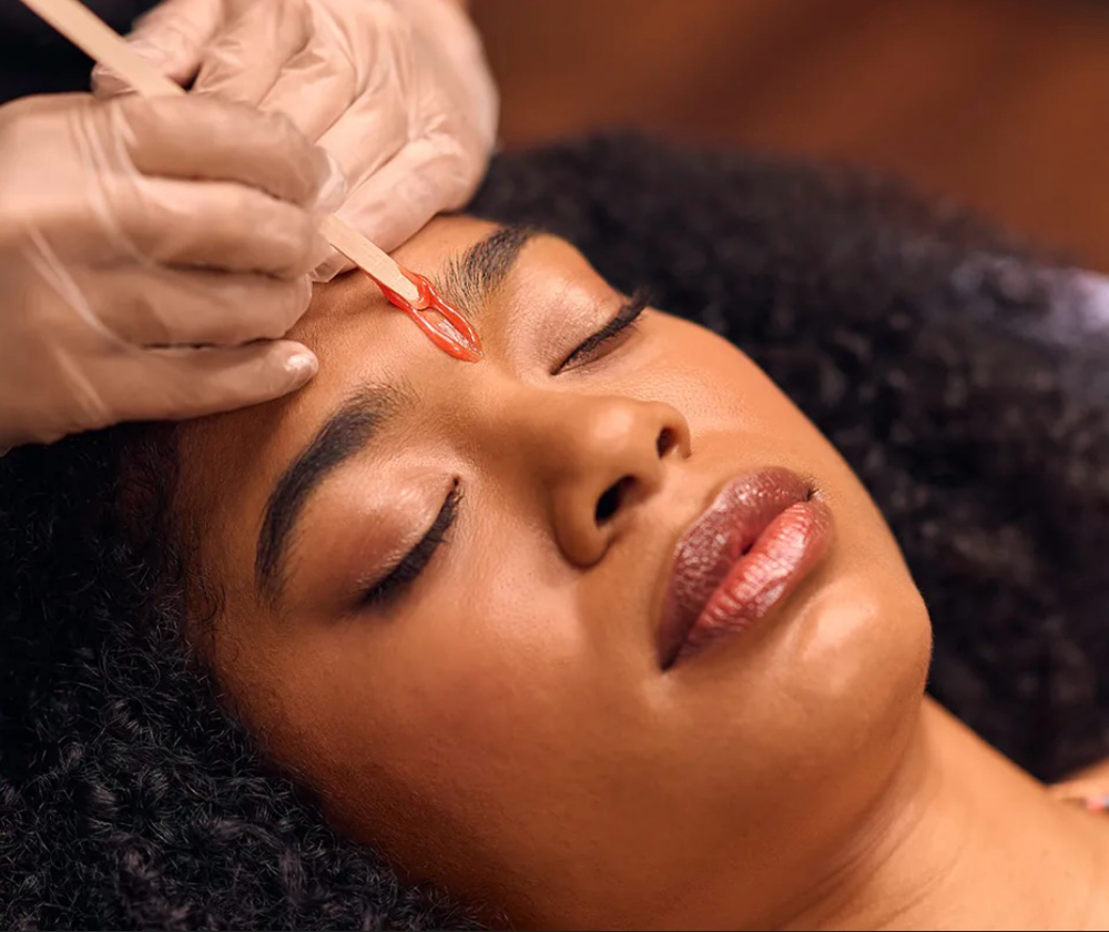 Eyebrow Waxing at Addiction’s Salon in Bowling Green, KY