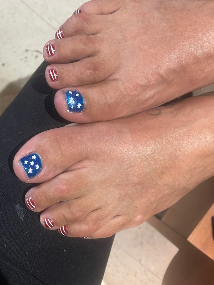Deluxe Pedicure