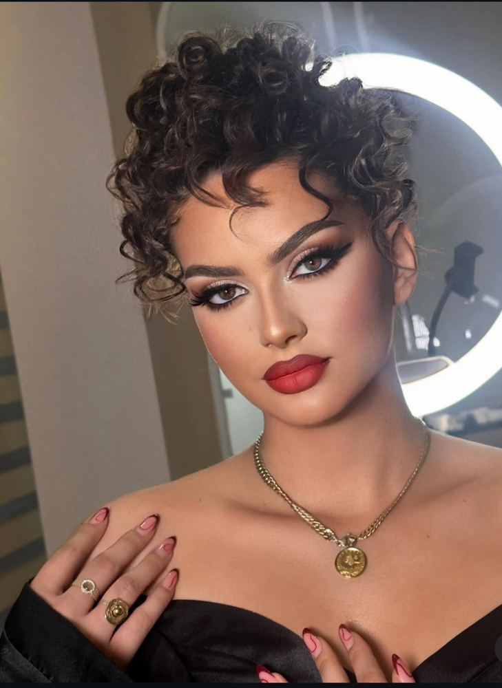 Glam Wedding Makeup Session