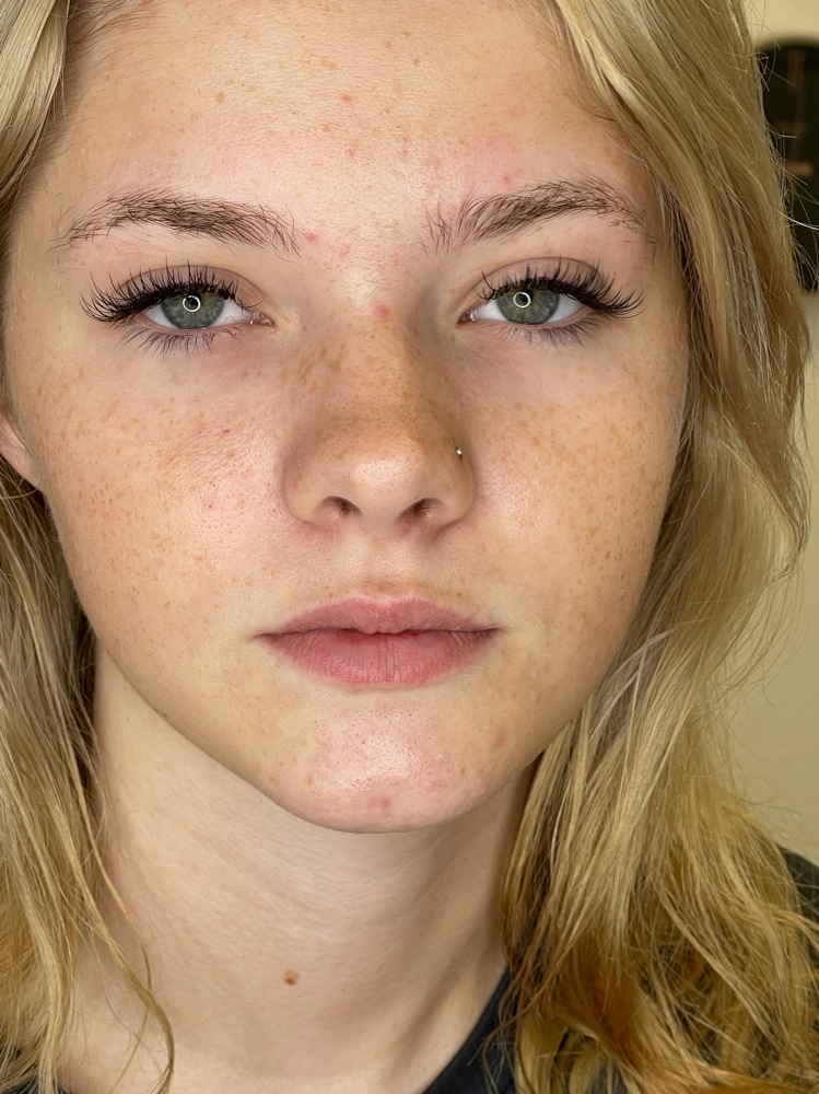 Pretty: Full Set (Natural/Fuller Than Mascara Look)