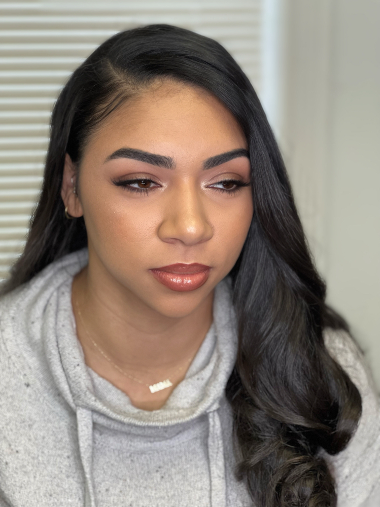 Makeup Outside Of Business Hours
