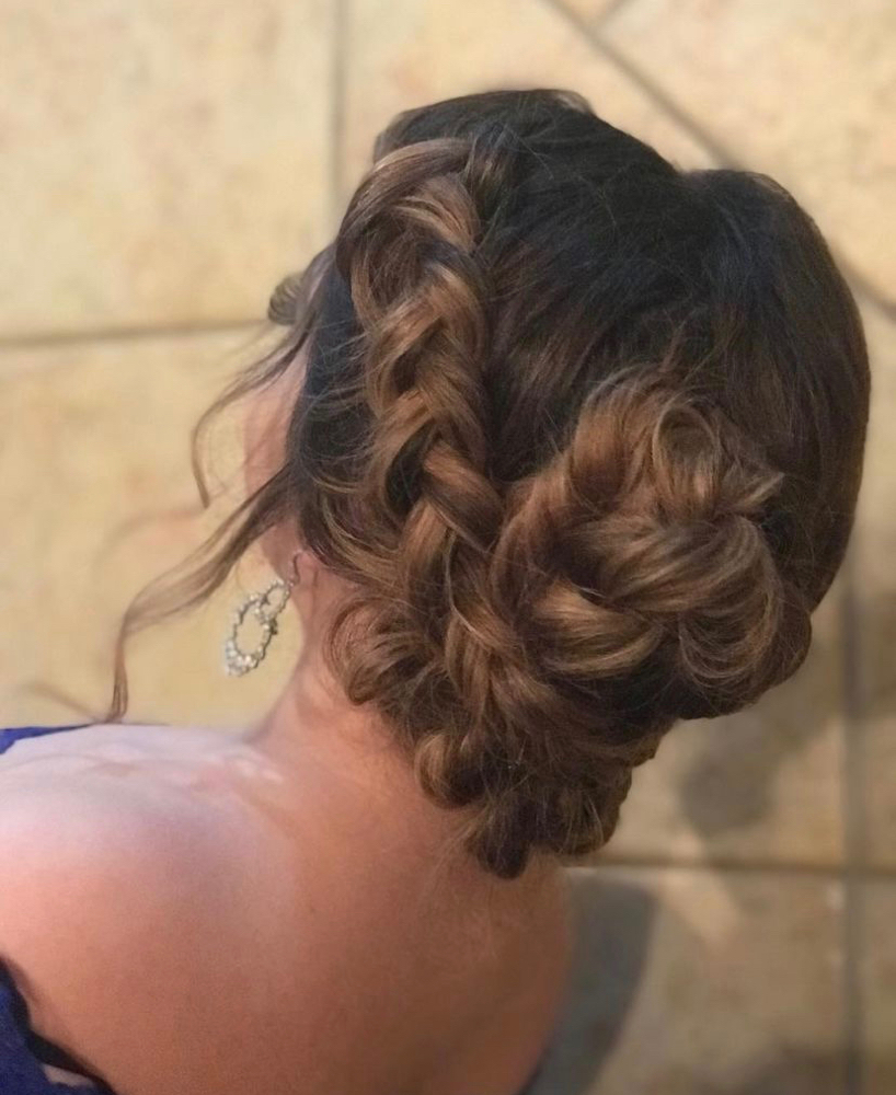 Specialty updo