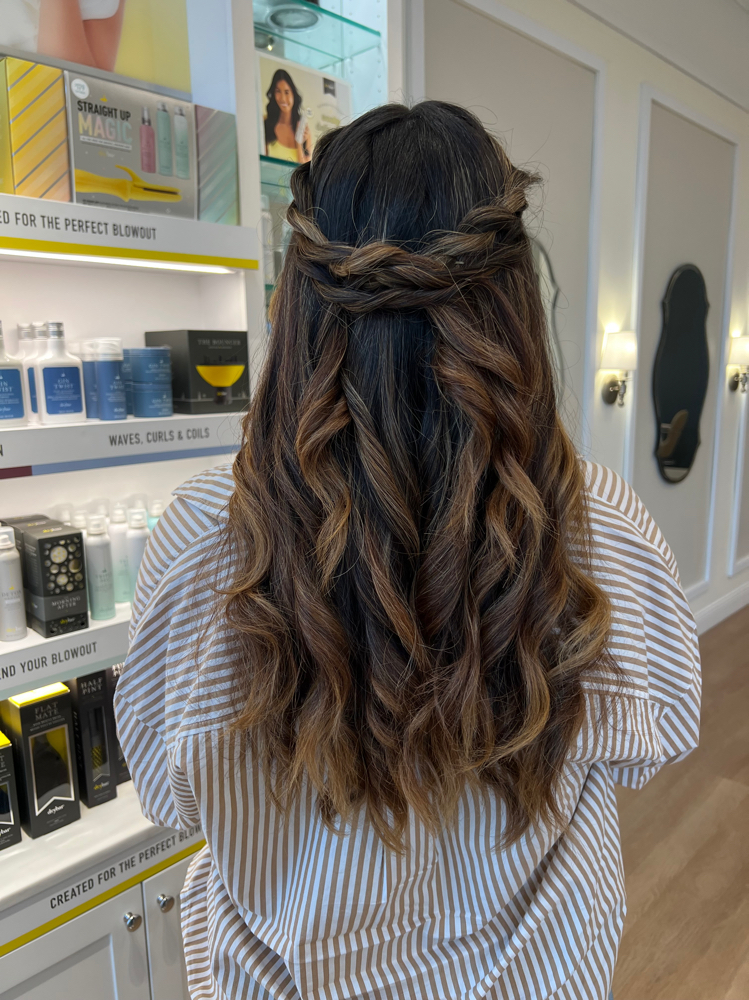 Half Updo