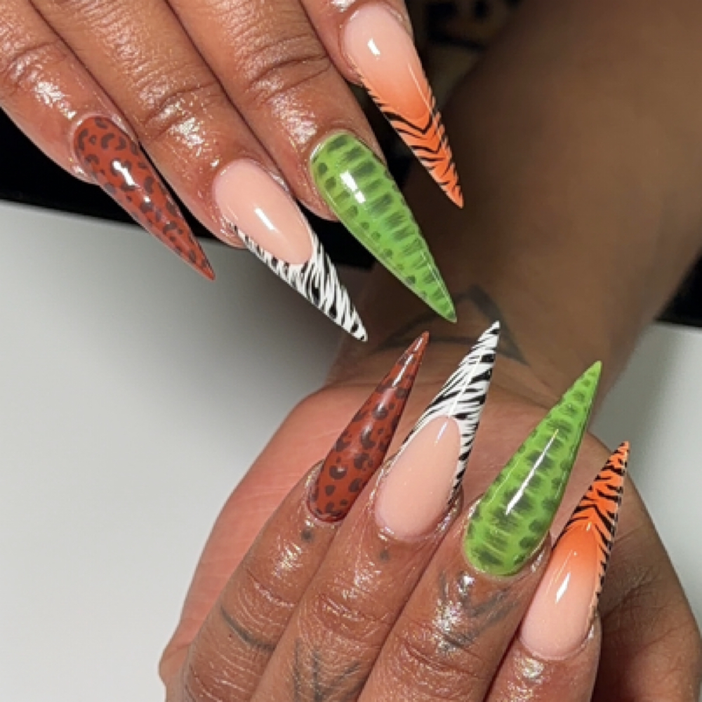 Tier 3 at MarielBeautyStudio in Garfield, NJ