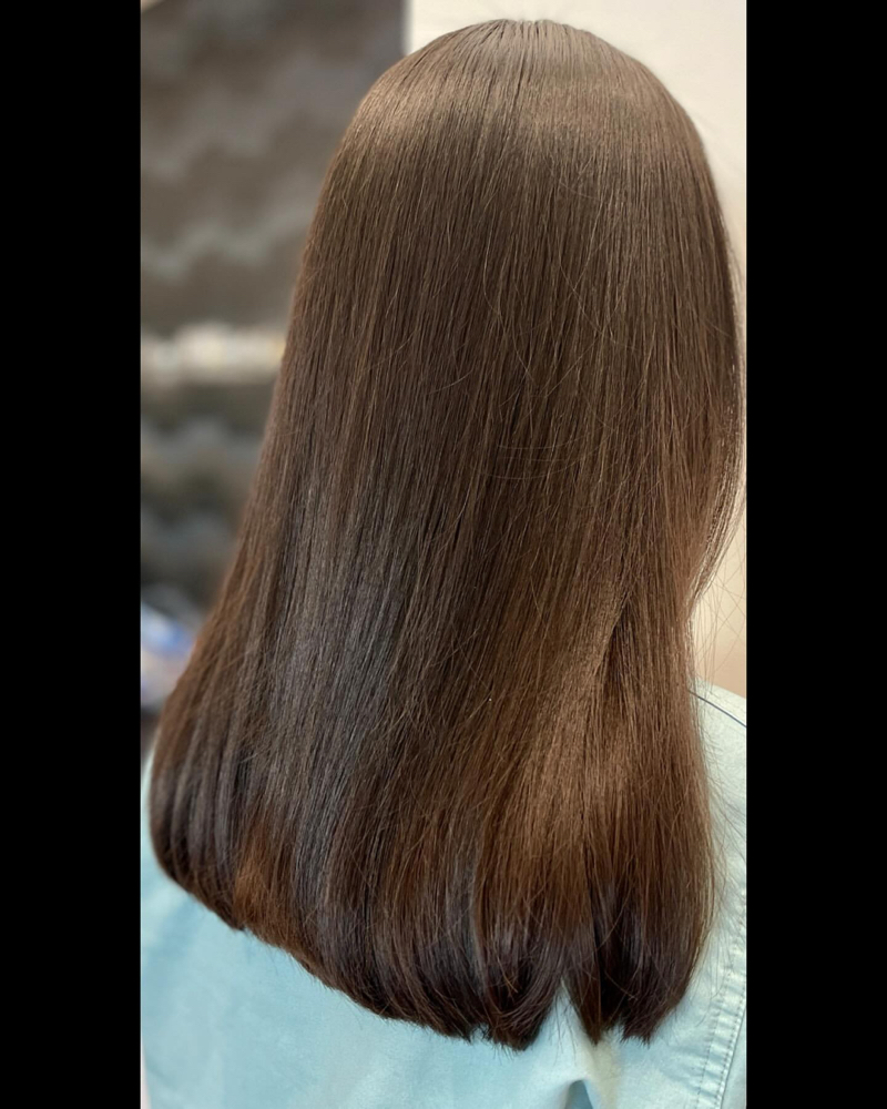 Long Cut: Shouler blade and above.