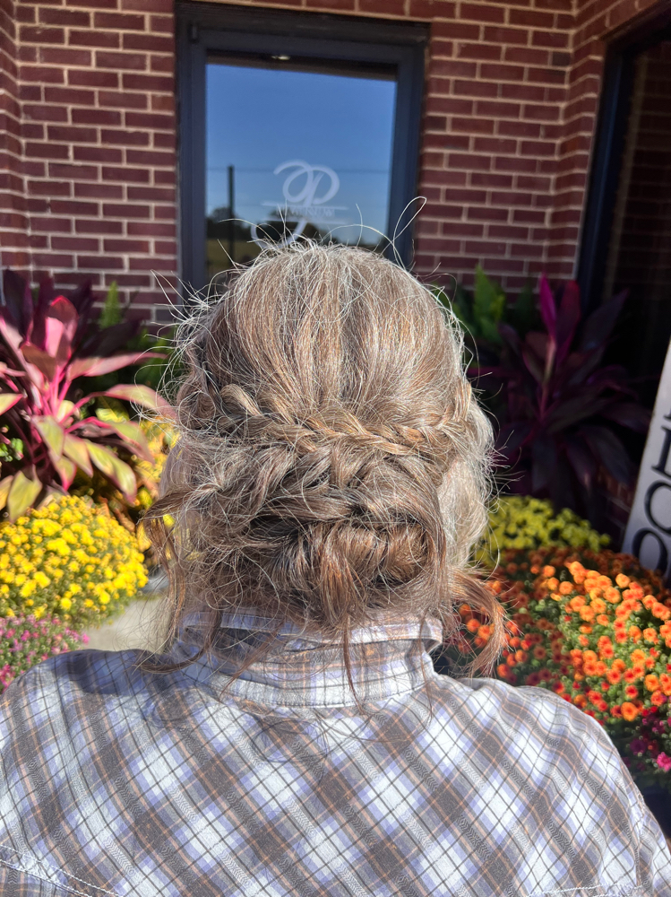 Event Hair Trial at Pure Confidence in Arab, AL