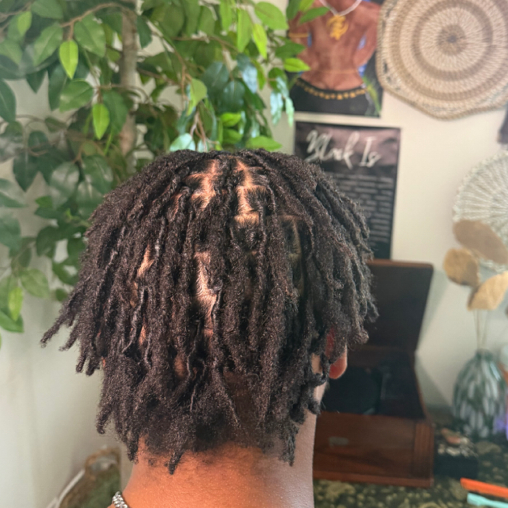 Short Loc Rewtist at TwistedSistaLLC. in Kahului, HI