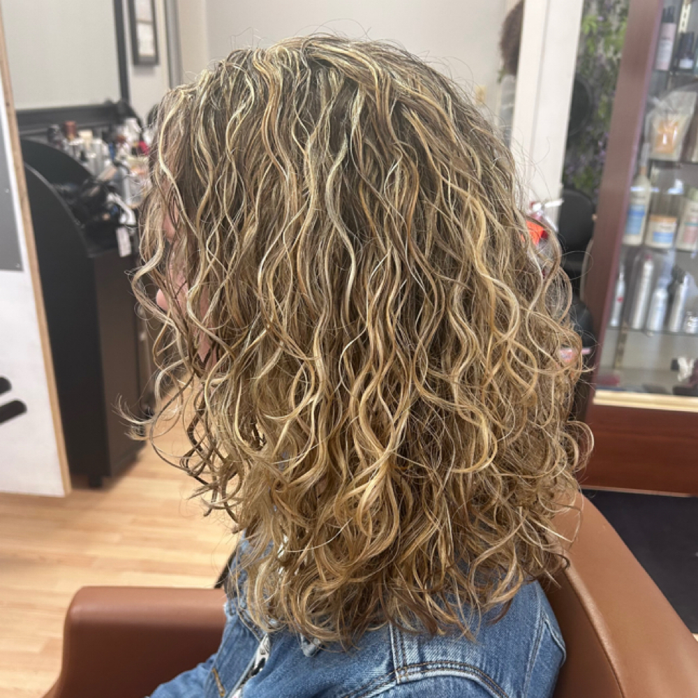 Rëzo Cut at Studio 15 in LEBANON, PA