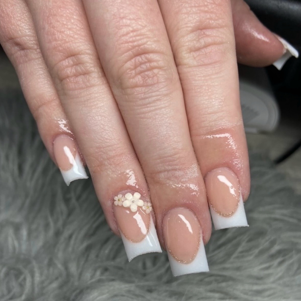 Medium Acrylic Set at Beauty Lounge By K LLC in Coon Rapids, MN