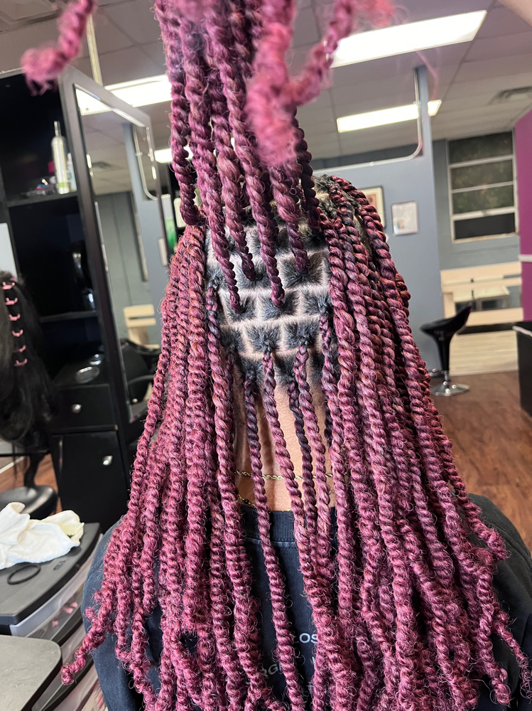 Medium Twist w/ Weave