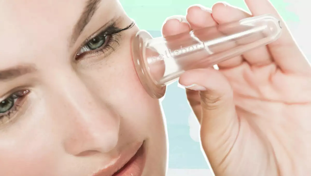 Lymphatic Drainage Facial