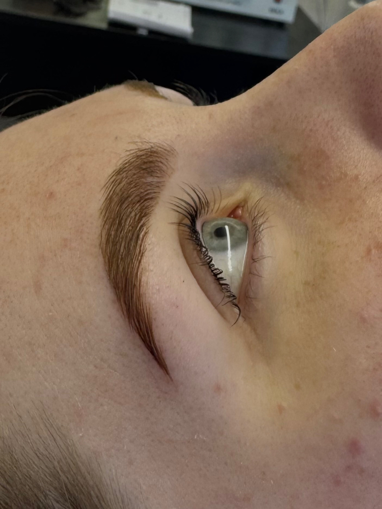 Brow Tint