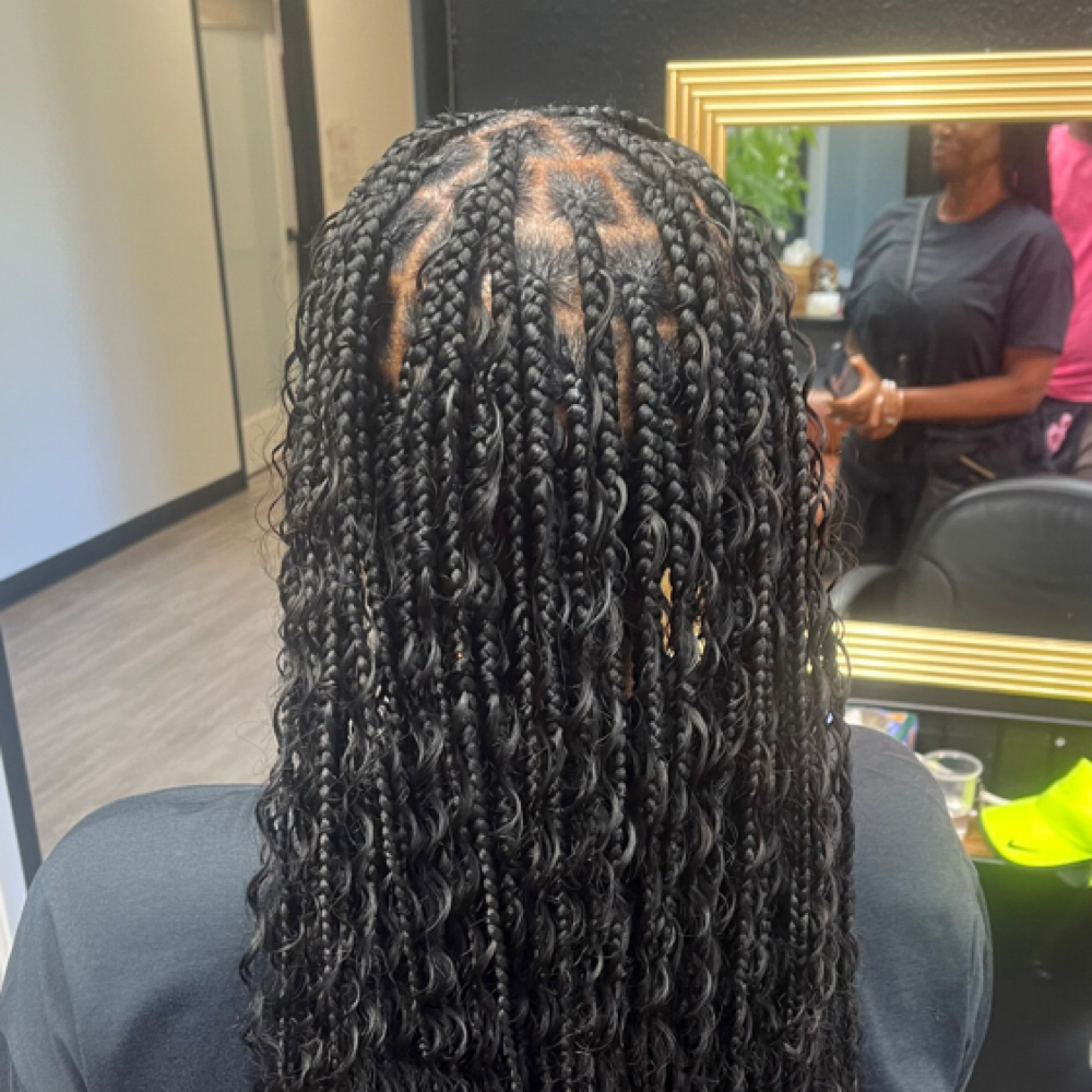 Smedium Knotless at Hair by sani in Sacramento, CA