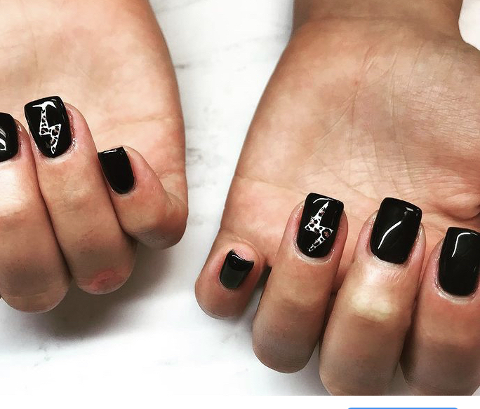 *Add Simple Nail Art (2 Nails)