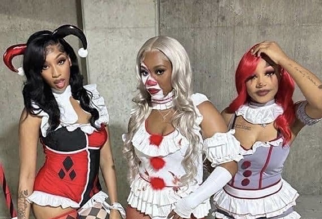 SpookTOBER 🕸️🕷️👻