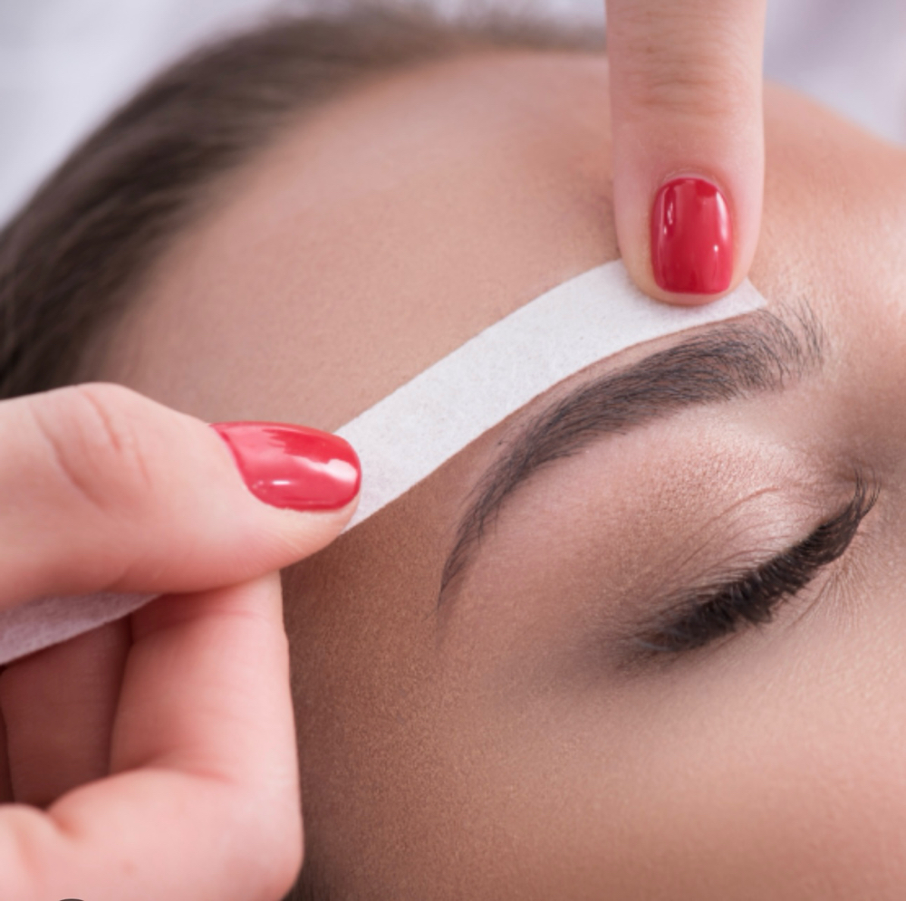 Eyebrows Wax