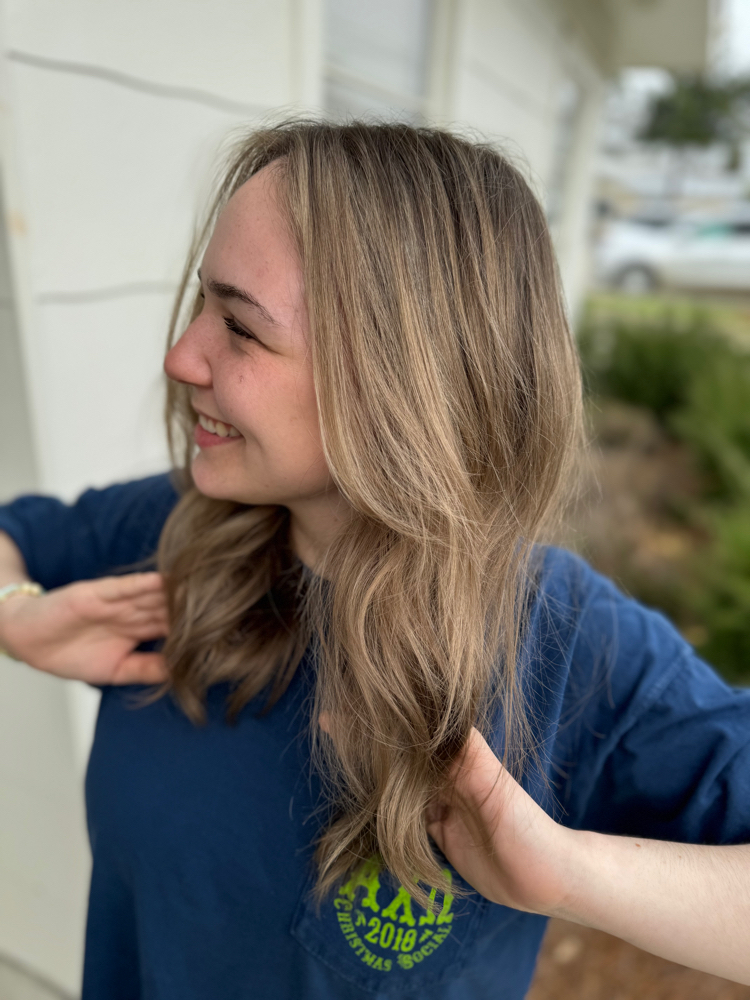 Womens wash,cut & style