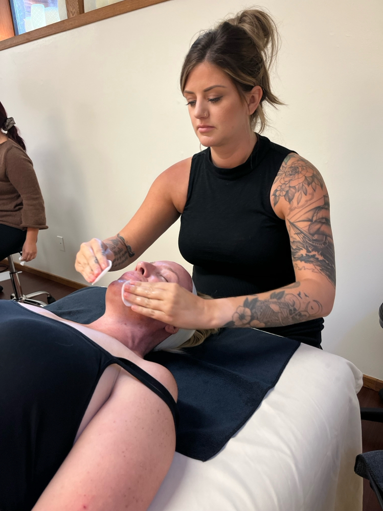 Signature Facial